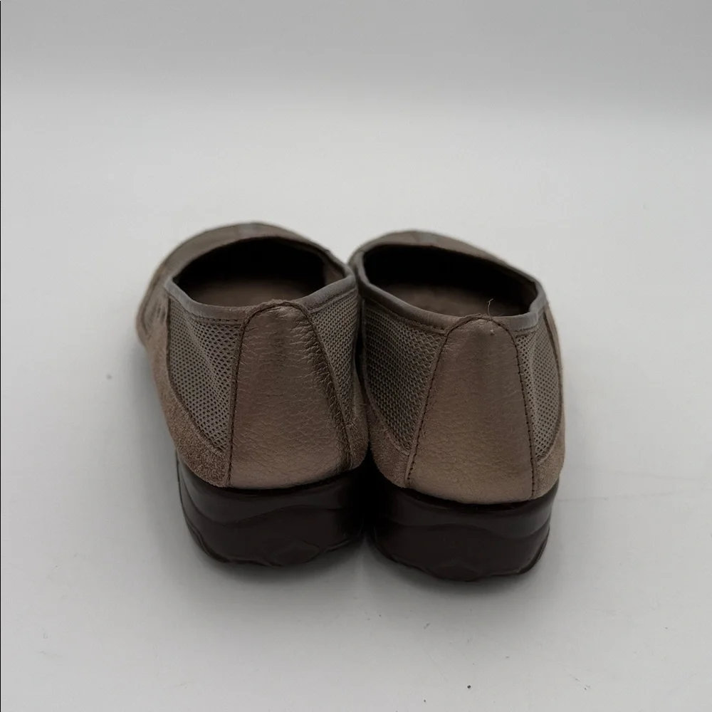 AEROSOLES Taupe Women's wedge shoe women 10 suede textile upper casual office